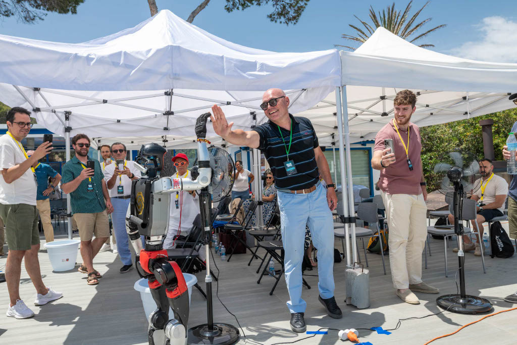 1770295328209-2ec5868f-a988-4878-8f4b-658a7b005bce_15